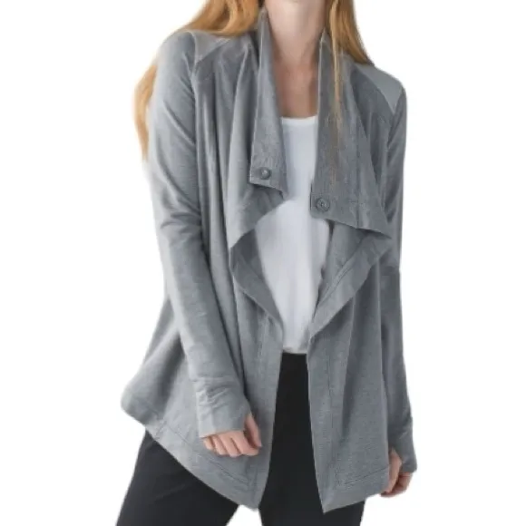LULULEMON ATHLETICA Women’s Coast French Terry Wrap size 6