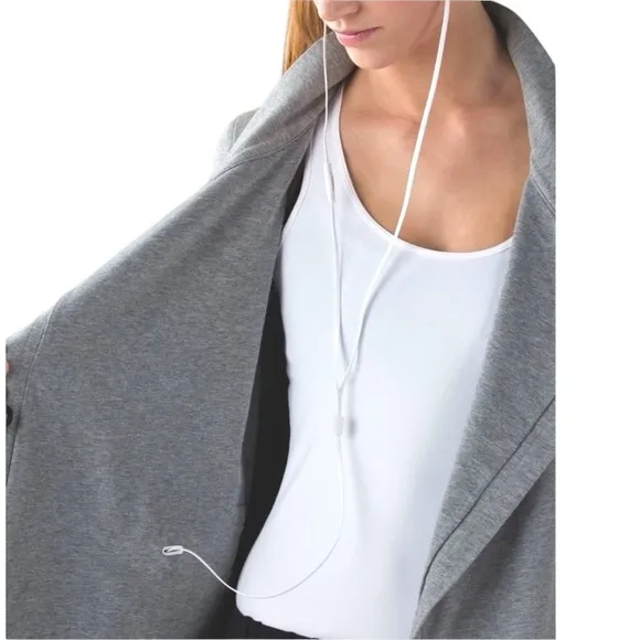 LULULEMON ATHLETICA Women’s Coast French Terry Wrap size 6