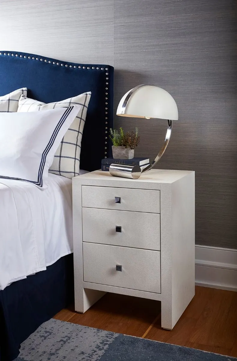 Morgan Grasscloth 3-Drawer Side Table / Chiffon White