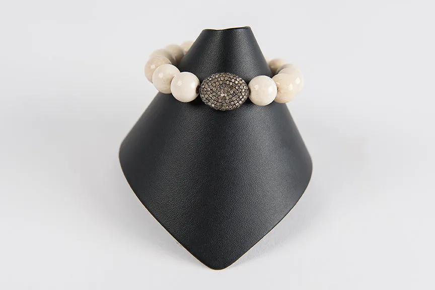 Natural agate and pave diamond bead