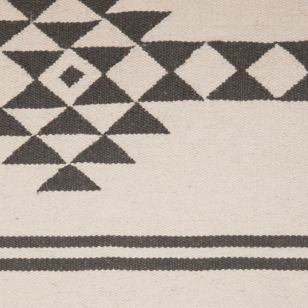Neutral Medallion Rug