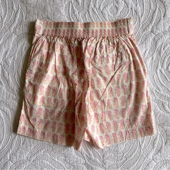NWT - Faherty - Malibu Short in Pink Taj Floral