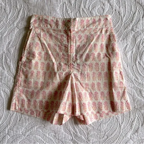 NWT - Faherty - Malibu Short in Pink Taj Floral