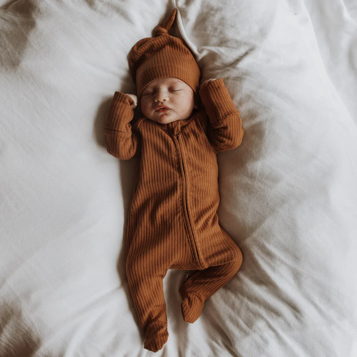 Organic Essentials Knotted Hat - Cinnamon