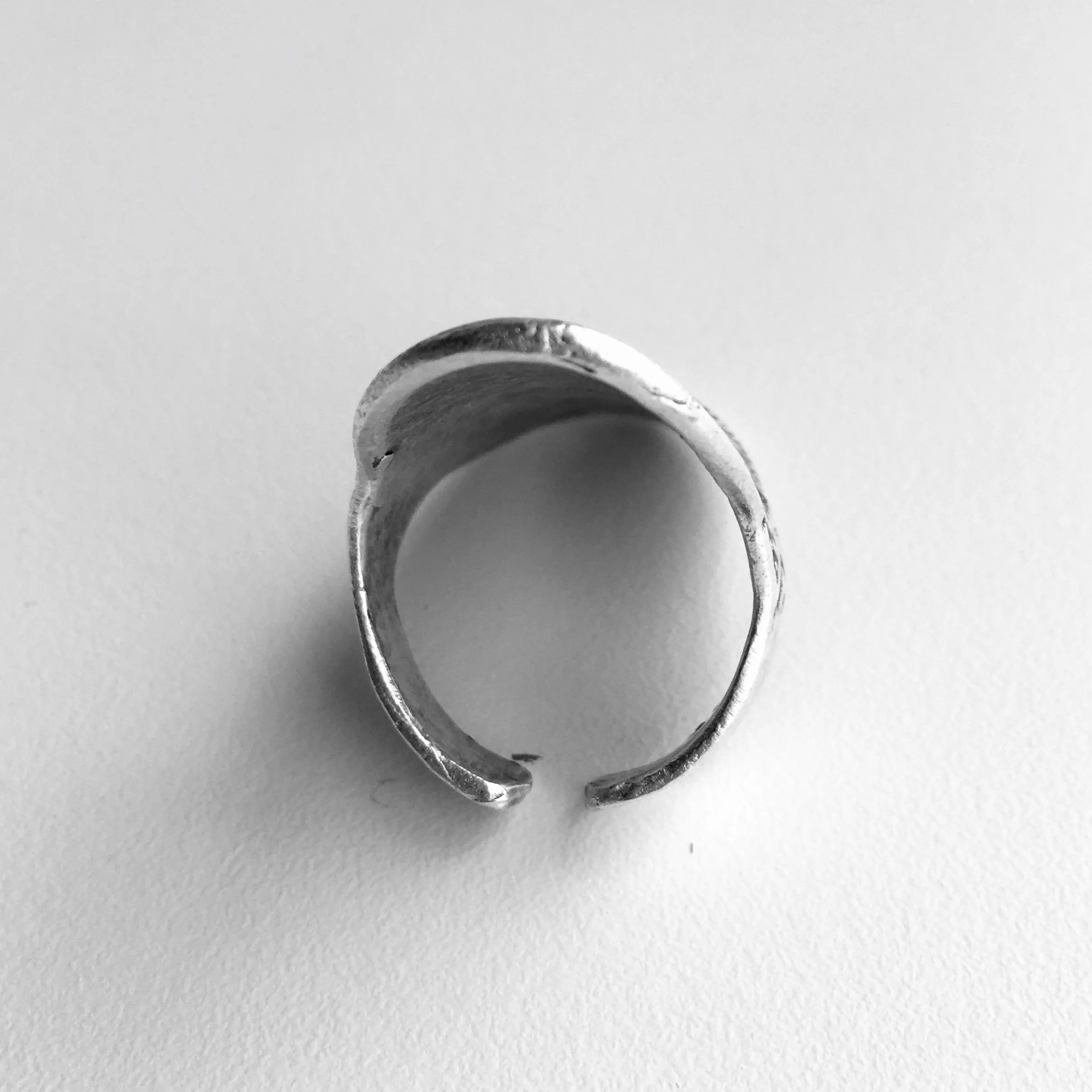 OVAL EMBOSSED LARGE TURKISH RING