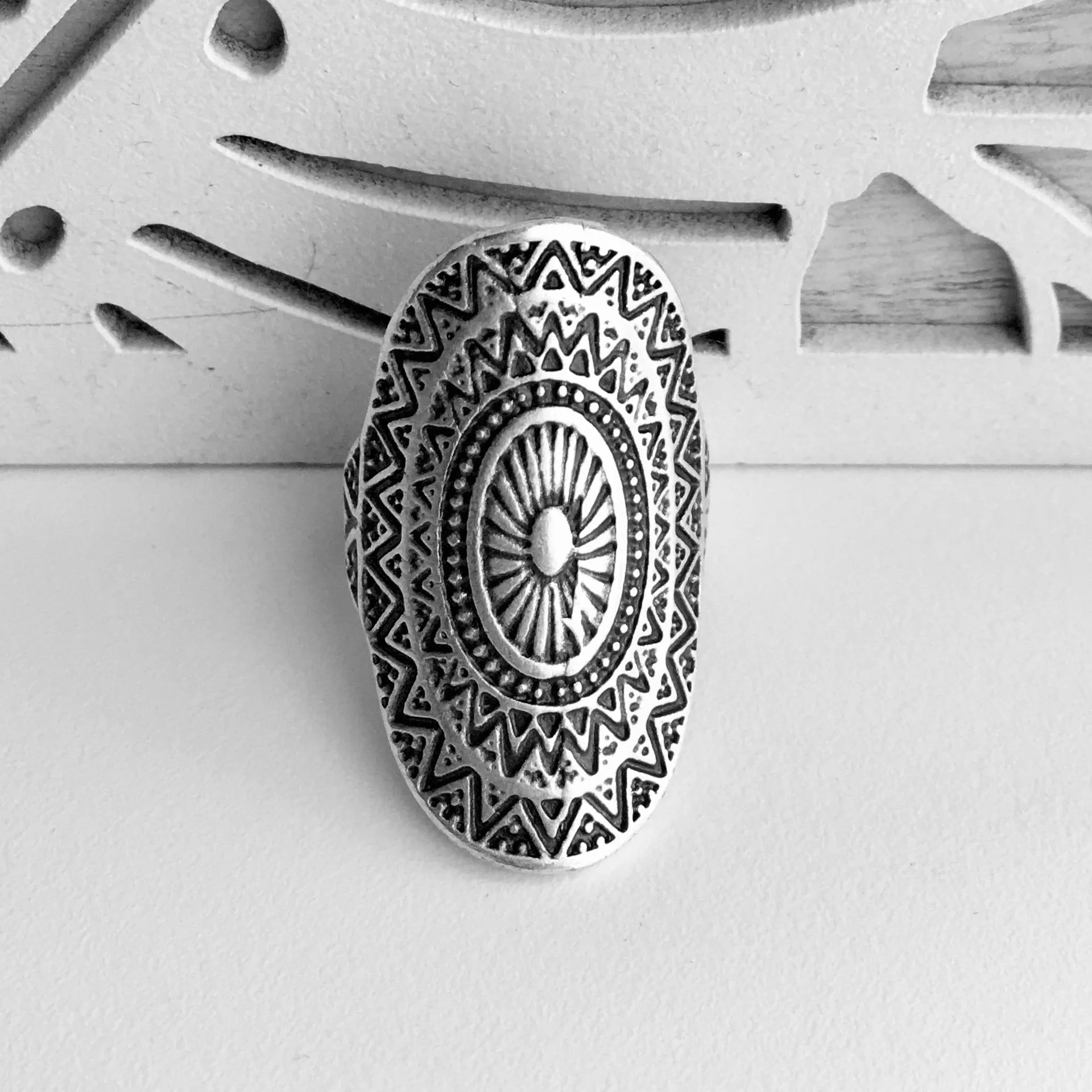 OVAL EMBOSSED LARGE TURKISH RING