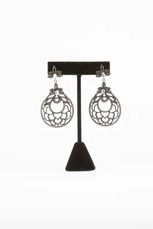 Pave diamond, moonstone