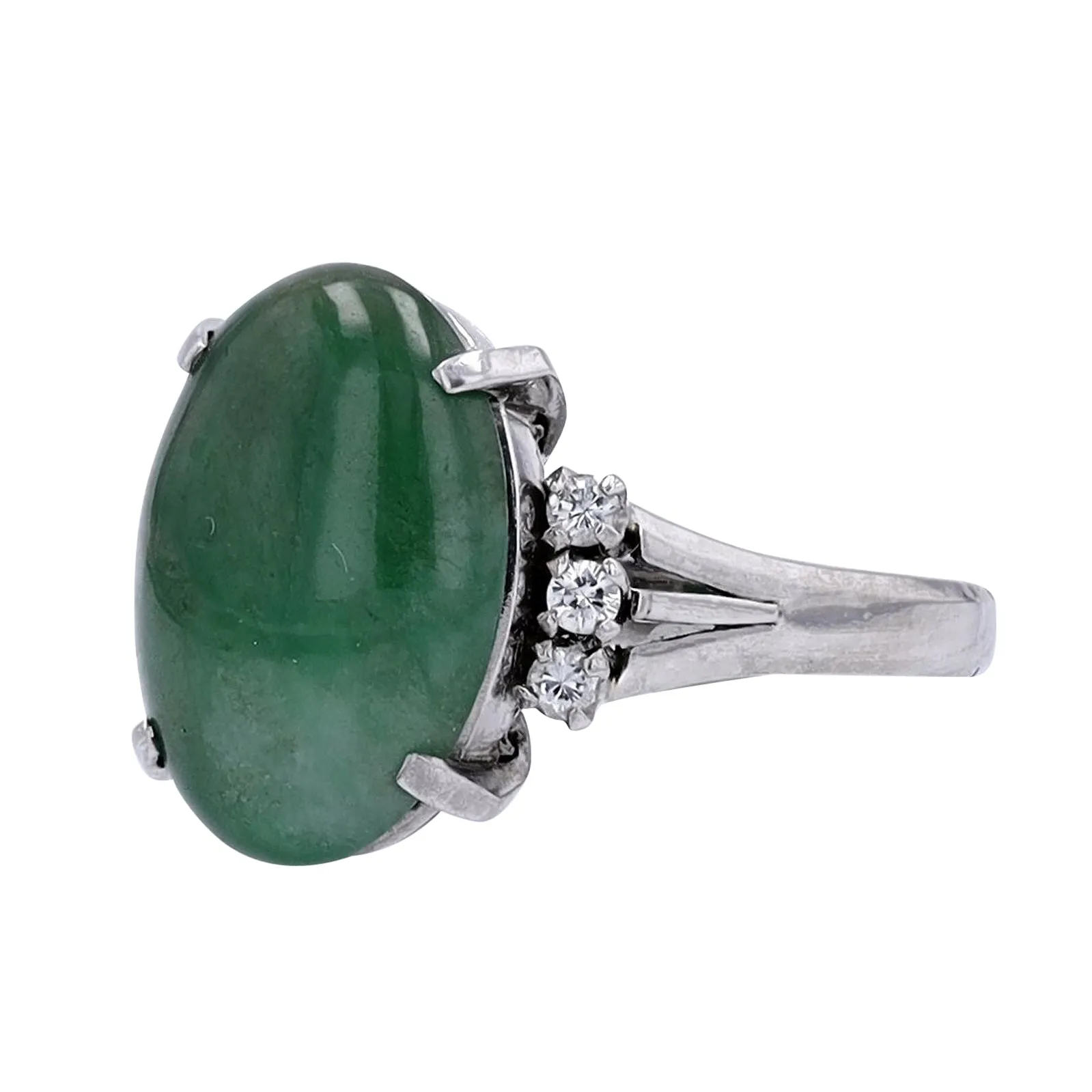 PT850 5.95 CT Jade Oval Ring<p><strong>$829</p></strong>