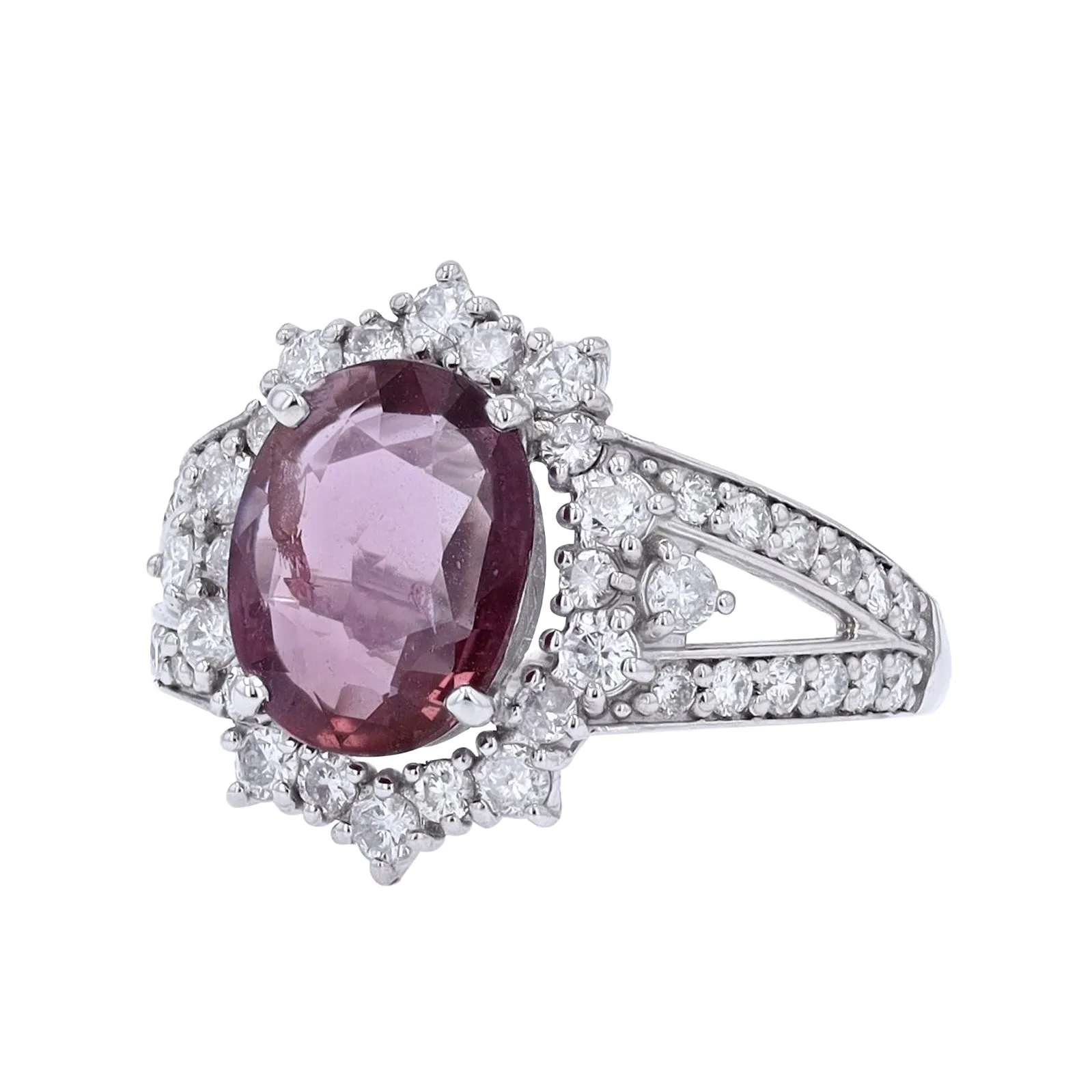 PT950 2.04 CT NO Heat Purple Pink Sapphire Halo Ring<p><strong>$2,199</p></strong><p><strong>GIA Available</p></strong>