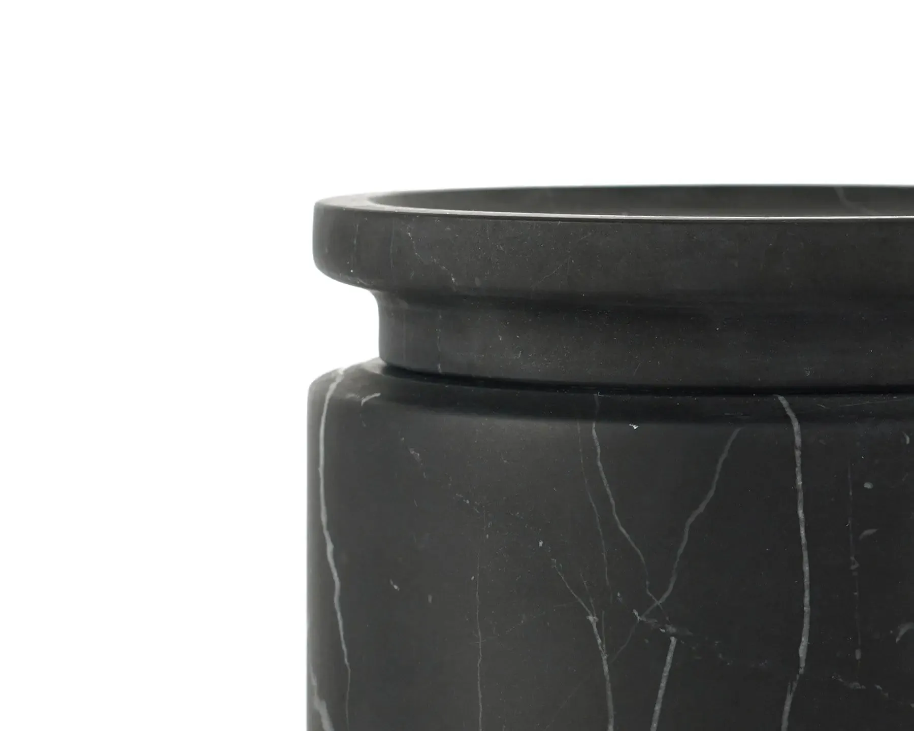 Pyxis