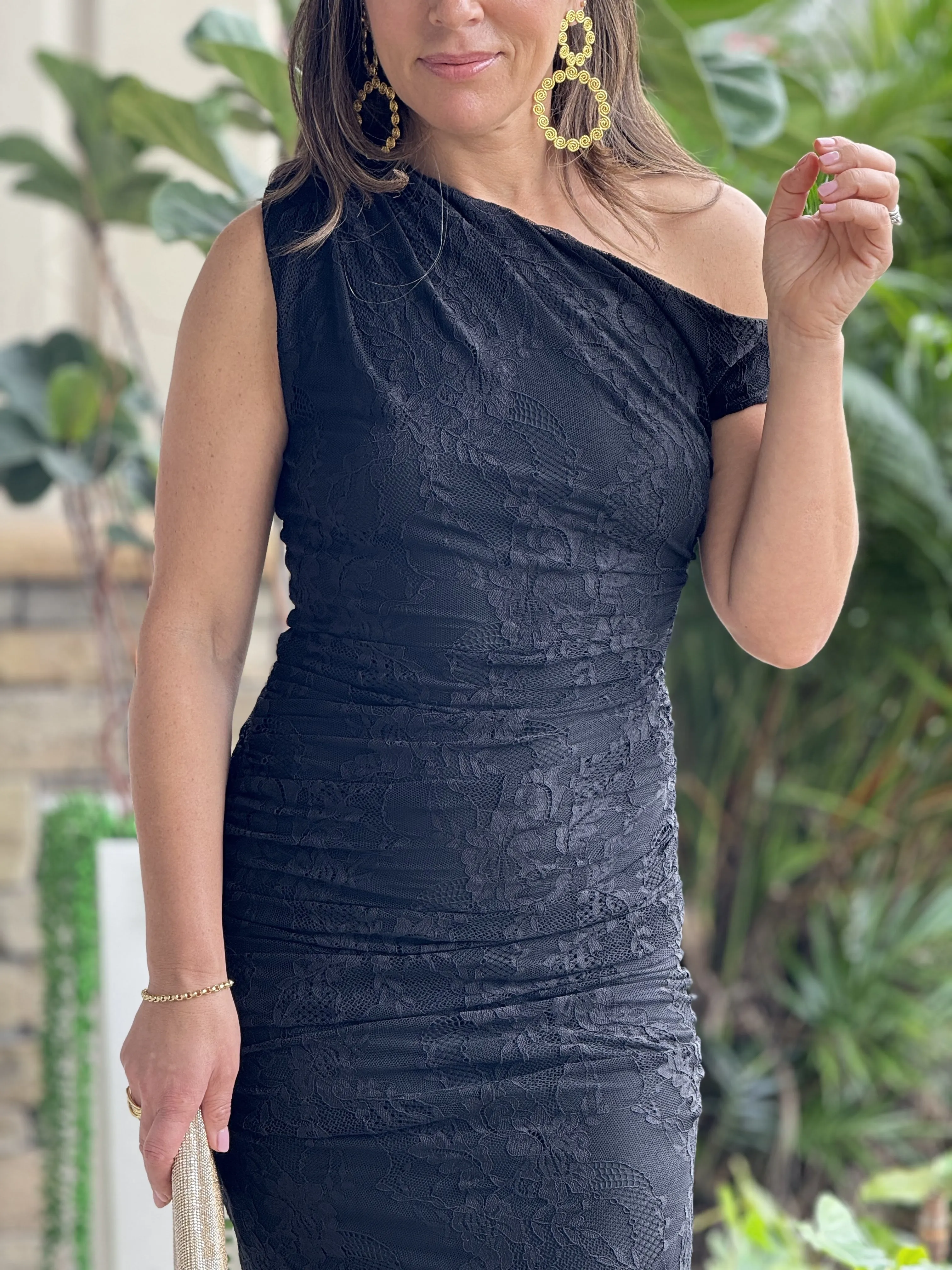 "Ginger" One Shoulder Lace Maxi Dress