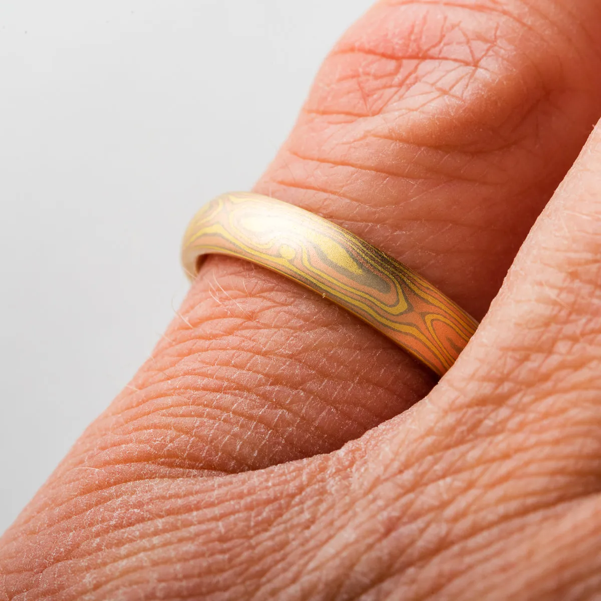 Refined Mokume Gane Ring or Wedding Band in All Gold 18k Blaze Palette and Woodgrain Pattern