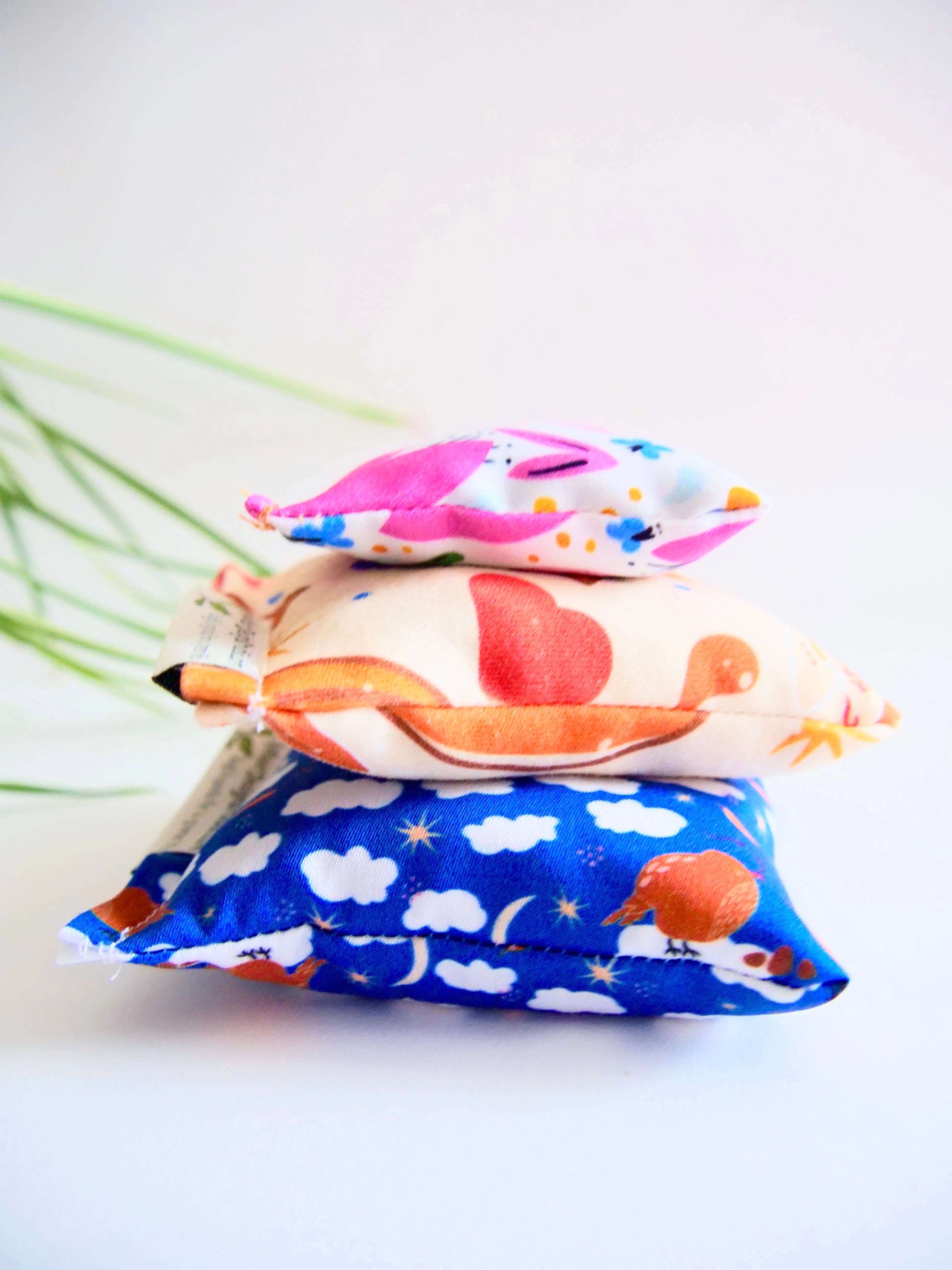 Rejuvenating Scented Sachets Filled with Organic Ingredients (Assorted)