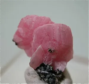 Rhodochrosite and Quartz, American Tunnel, Silverton, Colorado TN 1  x 1.5 x 1.5 cm $100.