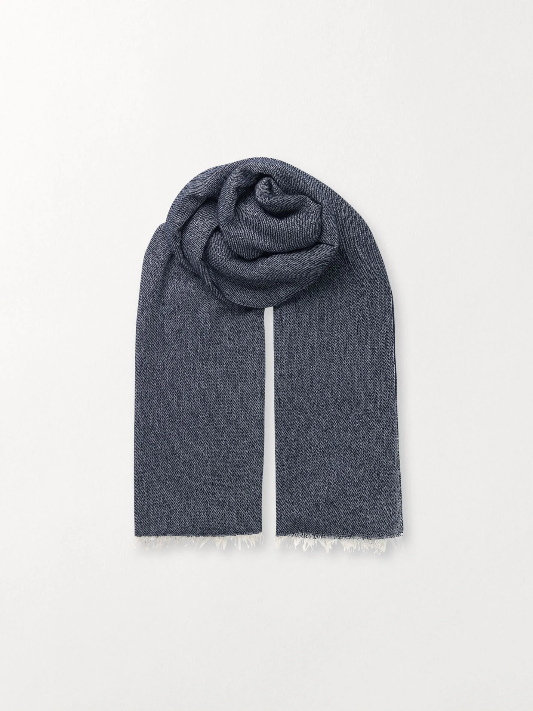 Ria Scarf