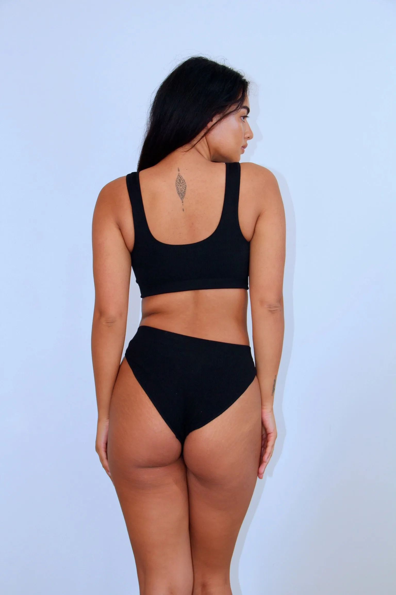 SEAMLESS RIBBED PANTY