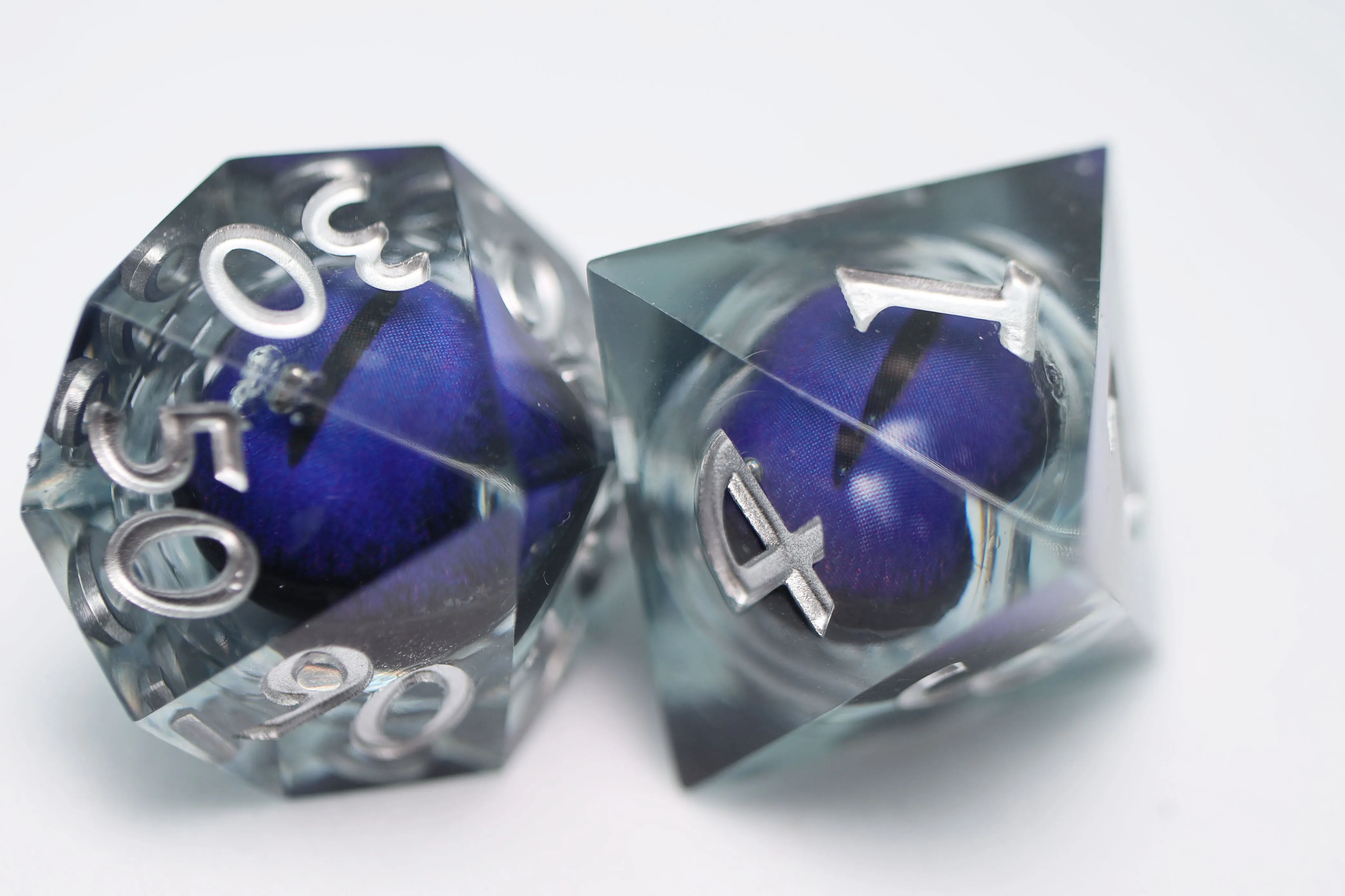 Sharp Edge Moving Eye RPG Dice Set - Purple Cyclops