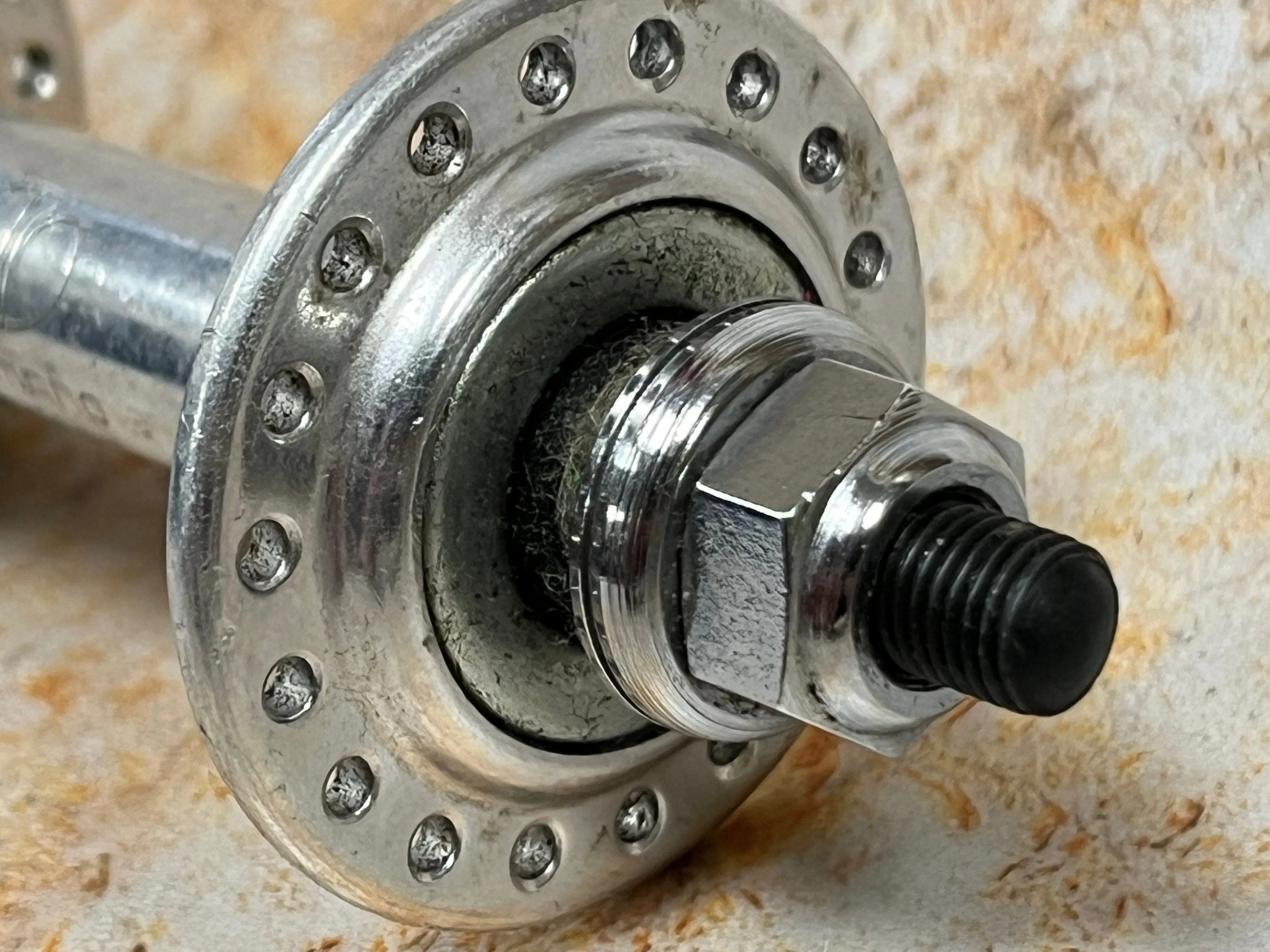 Shimano DX Loose Ball Small Flange Hub with Track Nuts Silver NOS