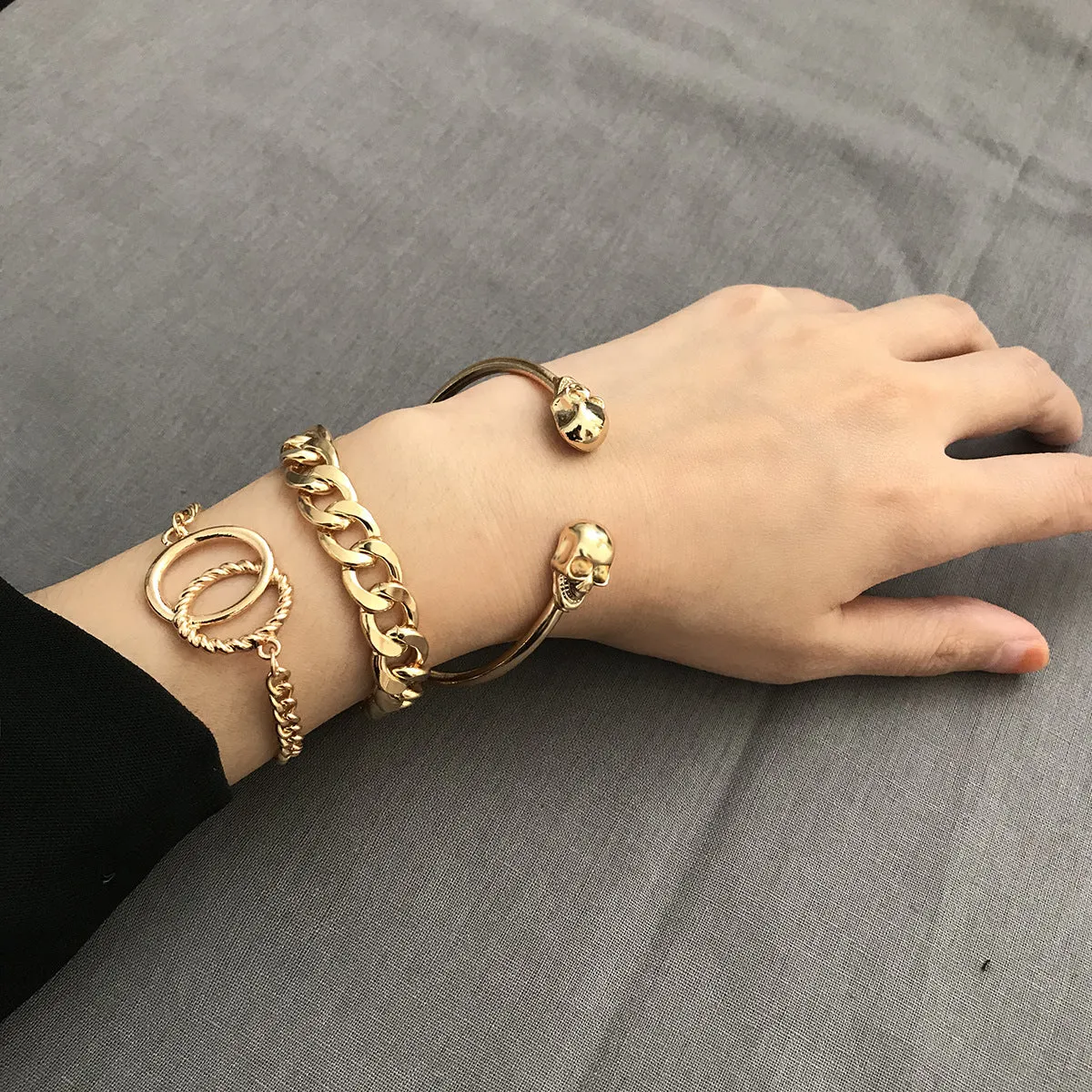 Simple creative skull punk metal chain wild bracelet ladies bracelet