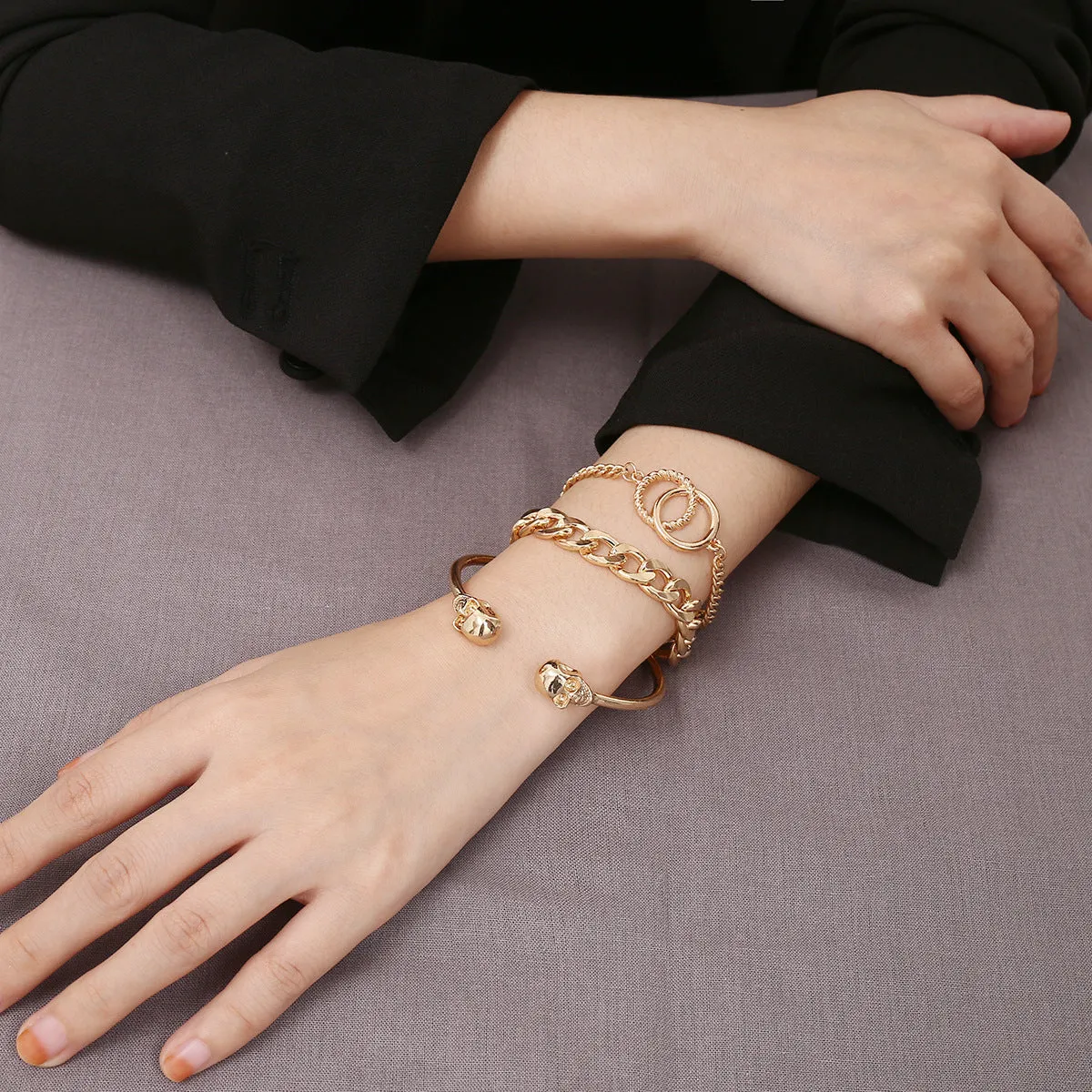 Simple creative skull punk metal chain wild bracelet ladies bracelet