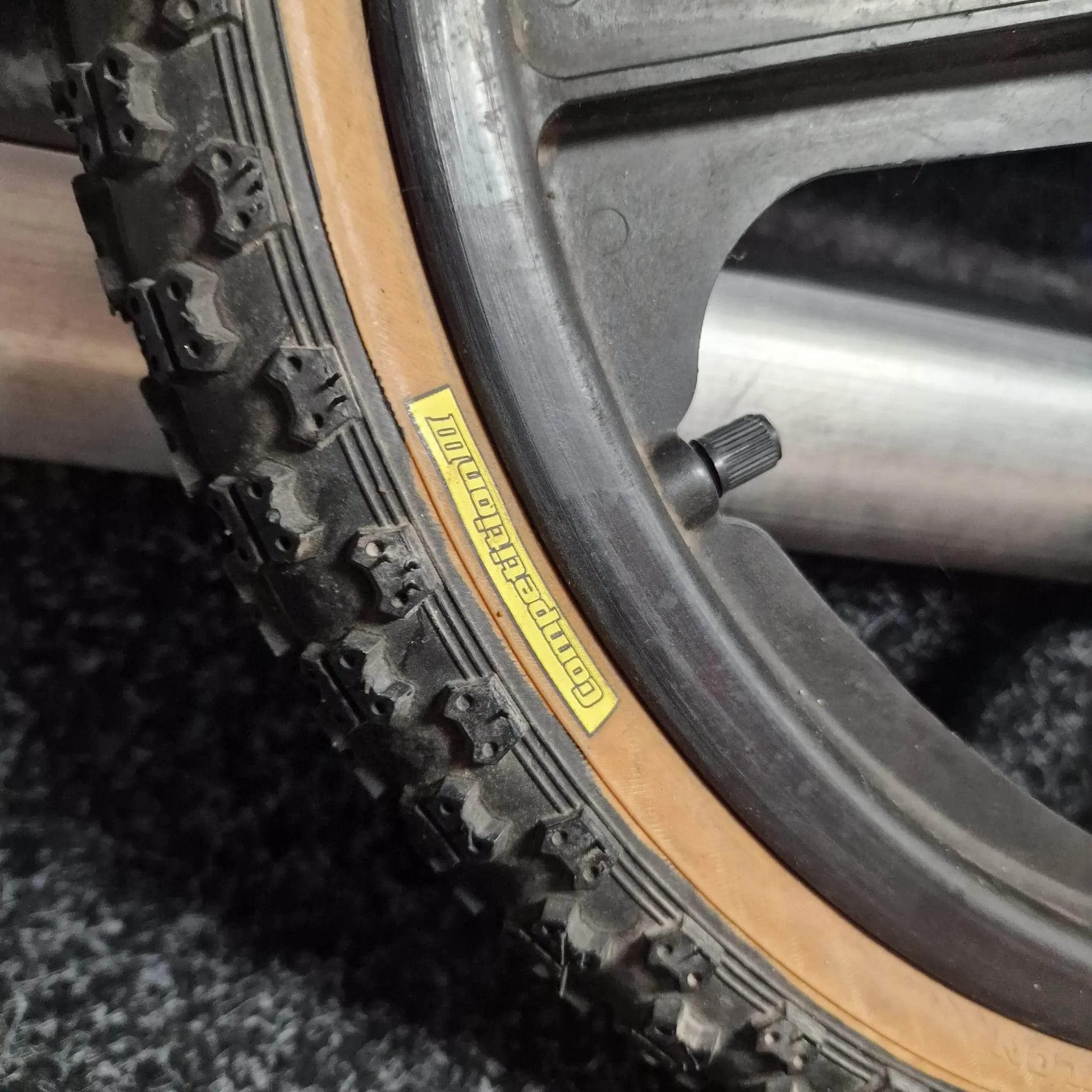 Skyway Tuff II Alloy Flanged Wheels Pair Black with Comp III Tyres Used