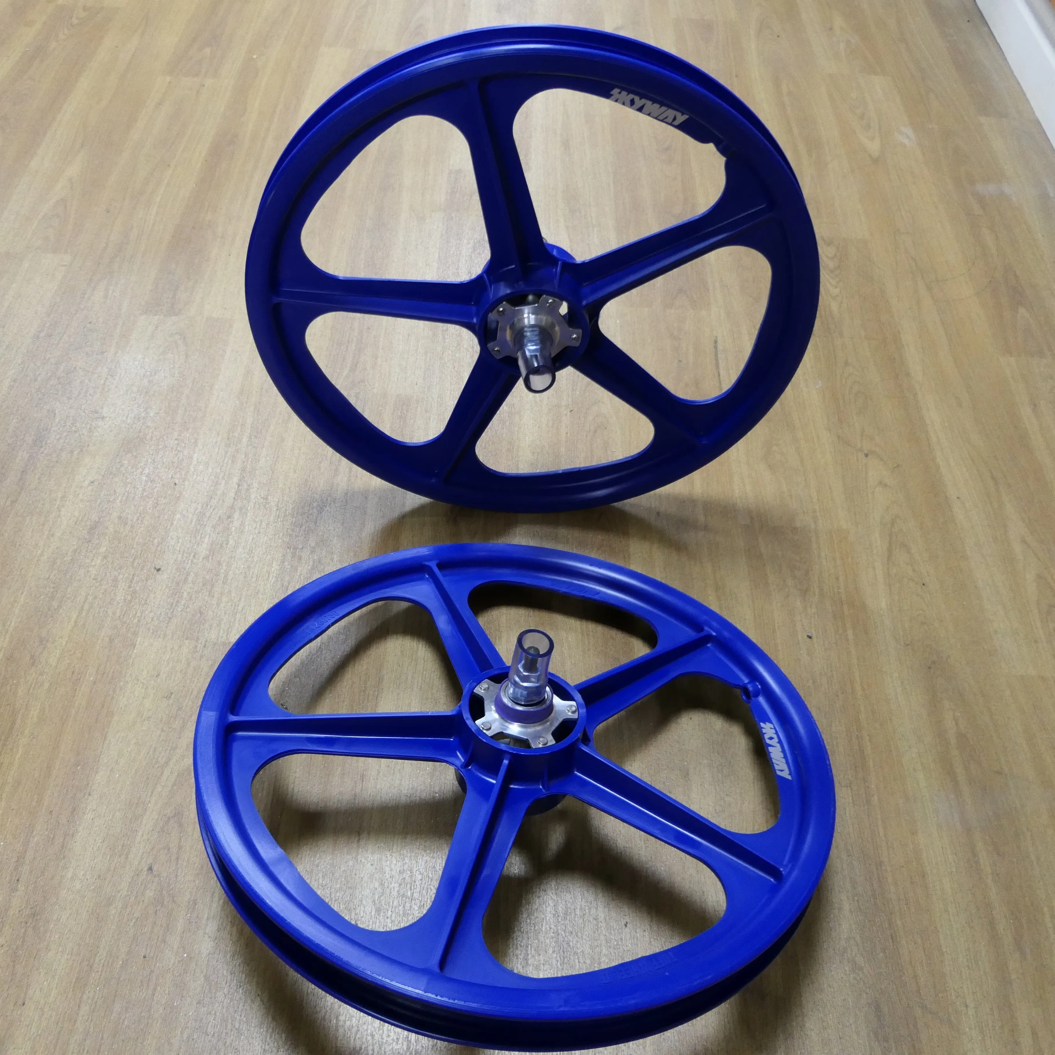 Skyway Tuff II Mag Silver Alloy Flange Wheels 20 Inch Pair Front and Rear
