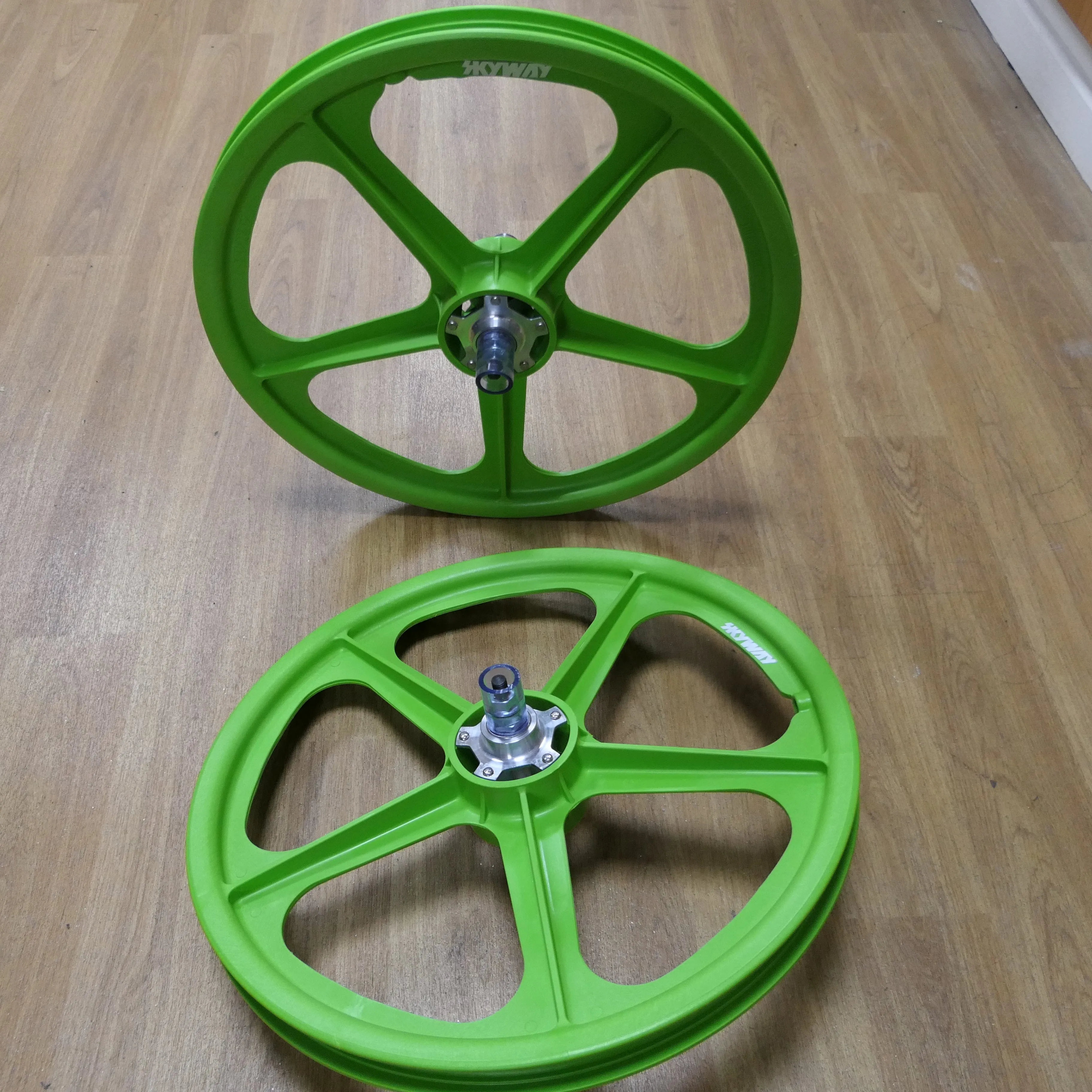 Skyway Tuff II Mag Silver Alloy Flange Wheels 20 Inch Pair Front and Rear