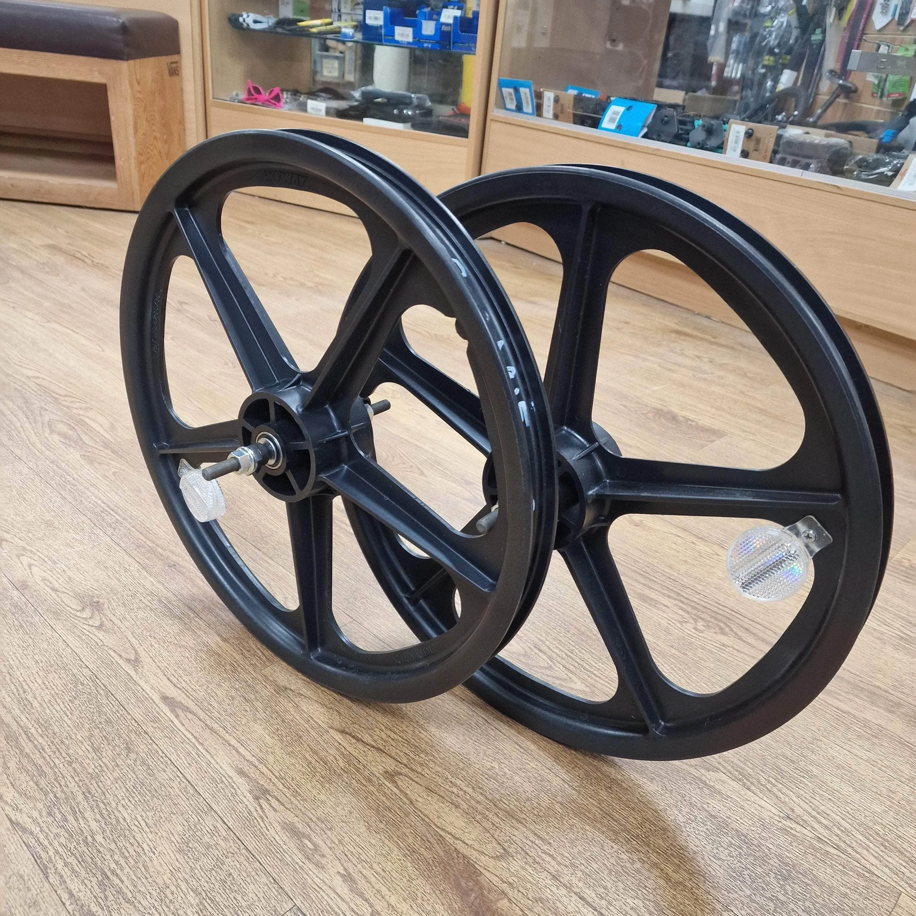 Skyway Tuff Mag Wheels Black Slight Seconds Pair