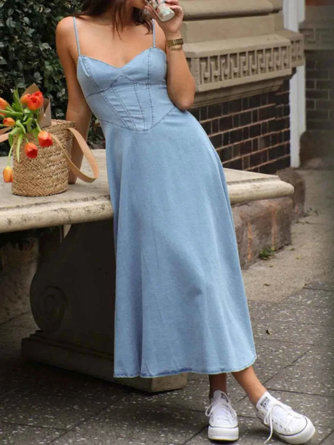 Smocked Sweetheart Neckline Midi Dress for Effortless Style