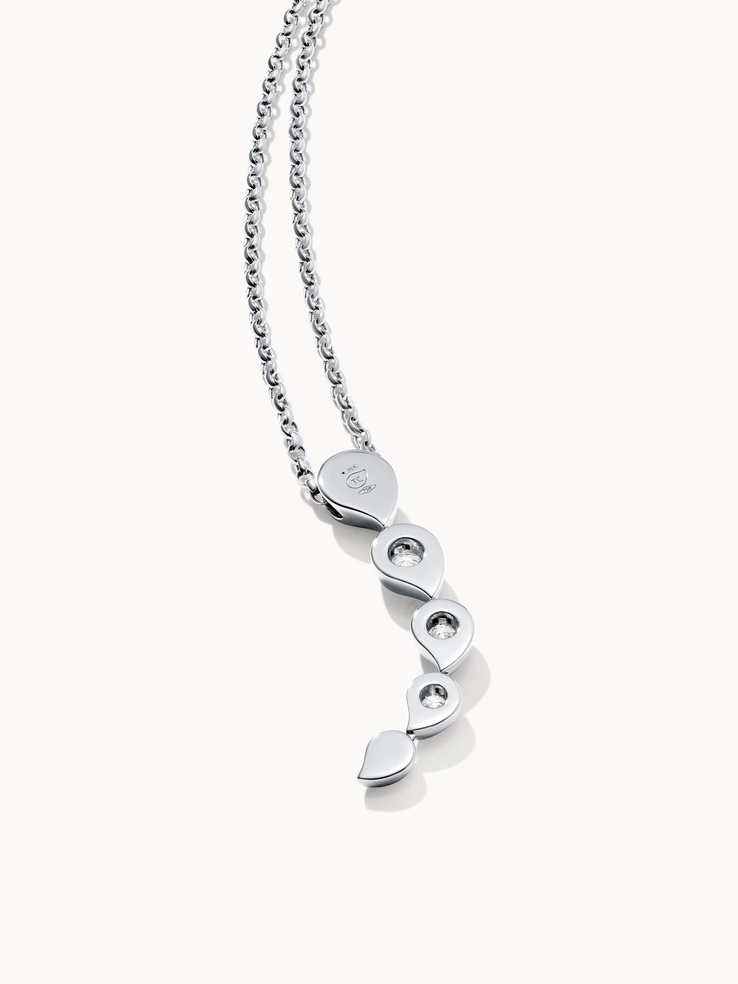 SNOWFLAKES Rivière pendant Classic