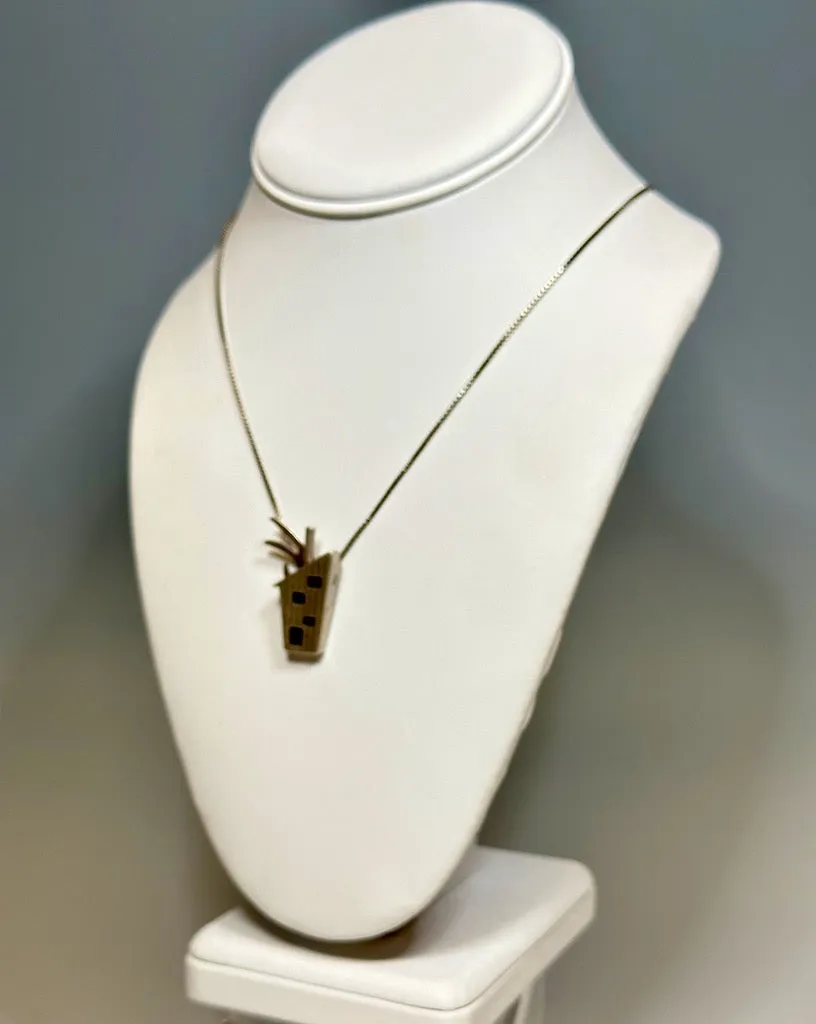 STERLING SILVER TINY HOUSE PENDANT AND SS CHAIN  MS222