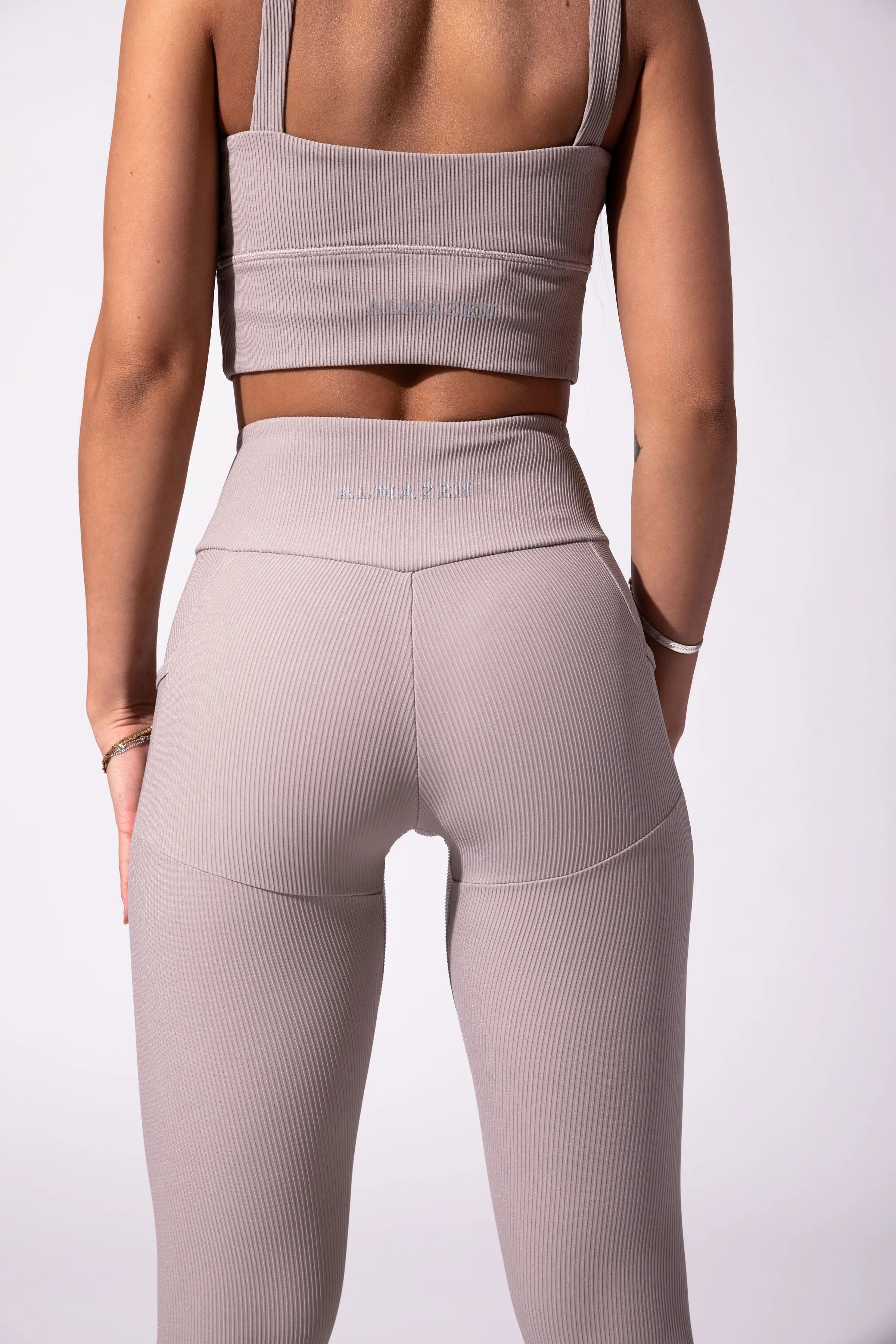 Stone Sculpt ribbed High waist legging