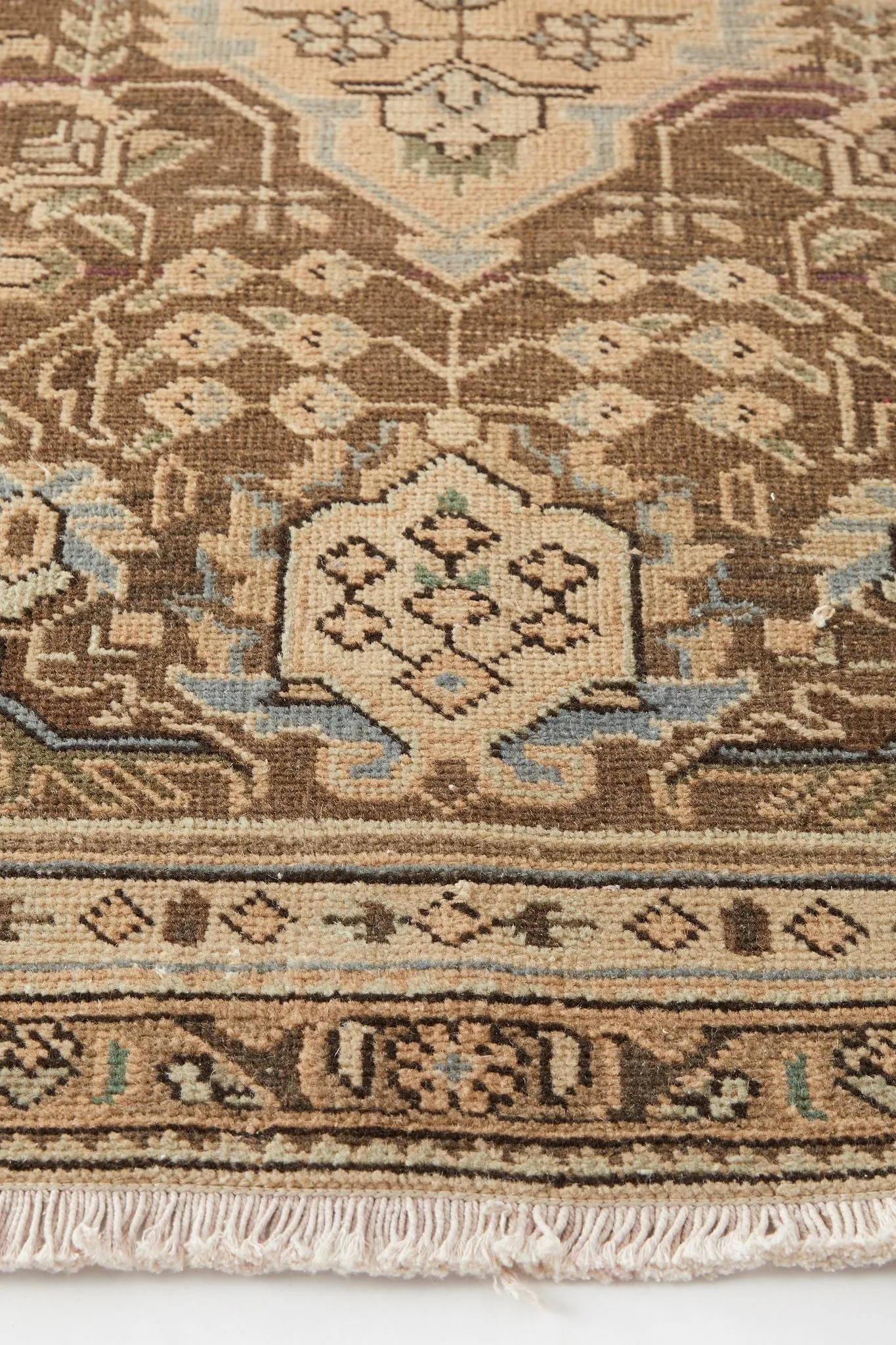 'Terra' Vintage Persian Rug - 6'10" x 9'8"
