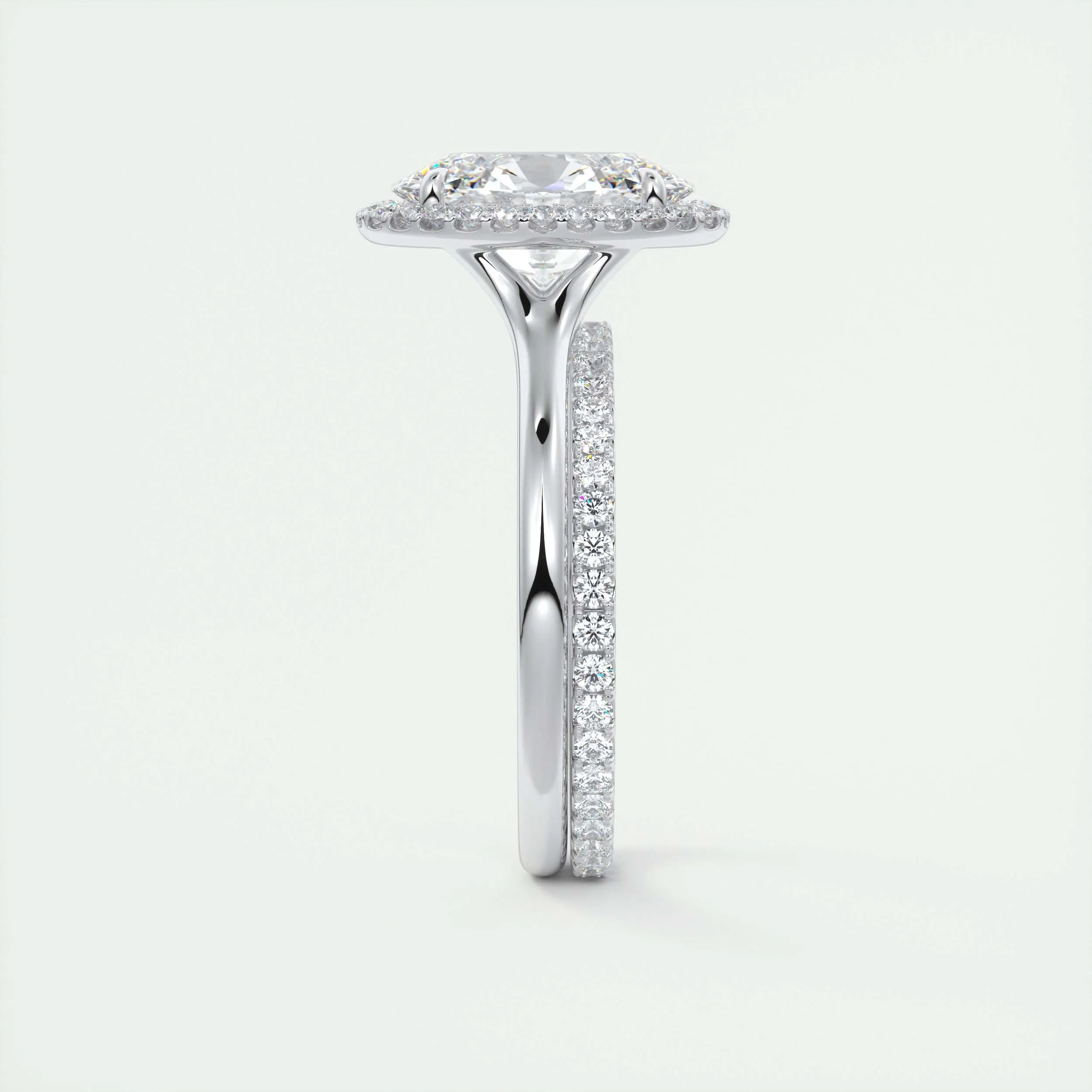 The Breezy Halo | Oval