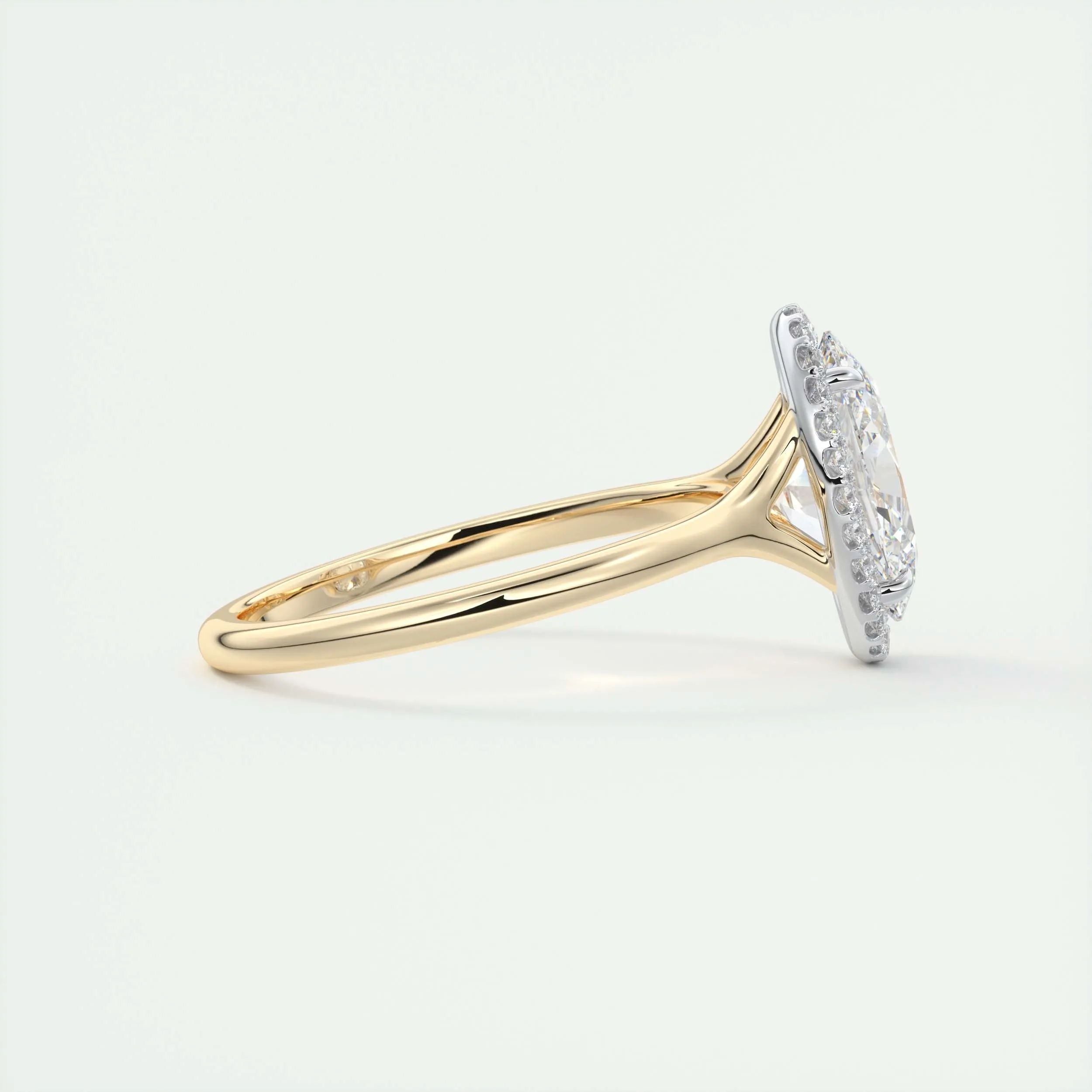 The Breezy Halo | Oval