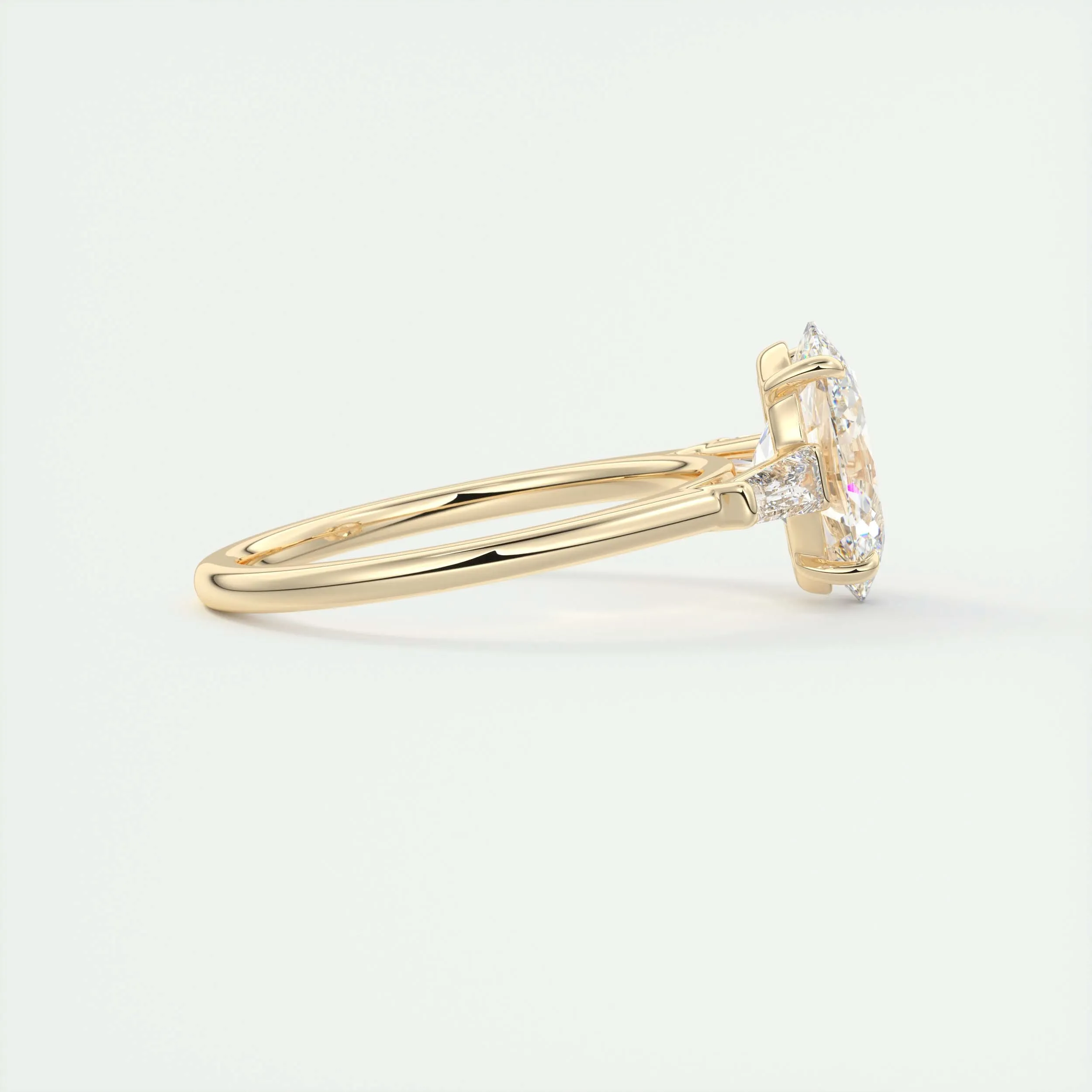 The Breezy | Oval