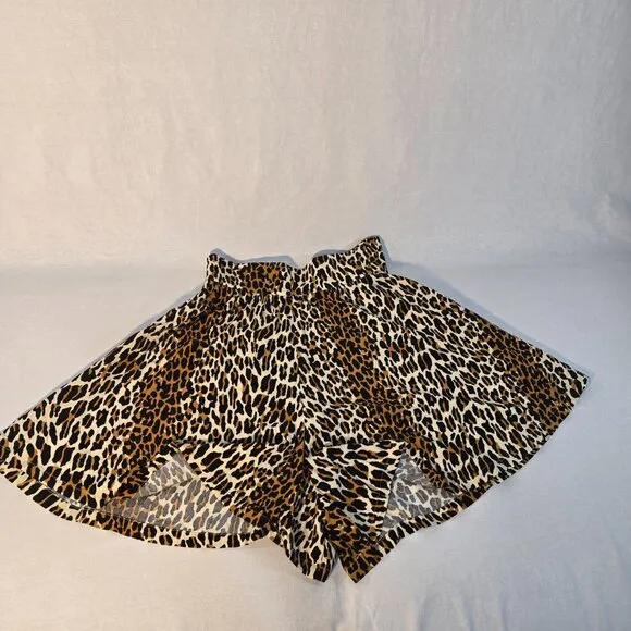 TRASHY DIVA Boho Breezy &amp; Loose High Waist Animal Print Shorts Size 6 LIKE NEW!