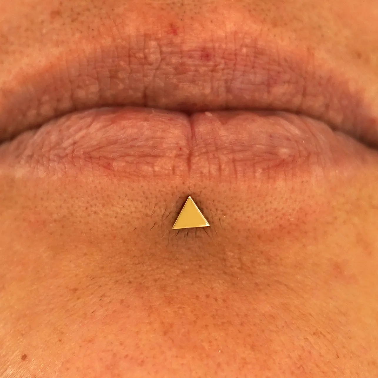 Triangle Flatback Piercing