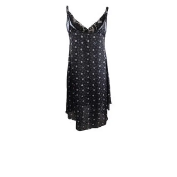 Vera Bradley lace trim Nightgown