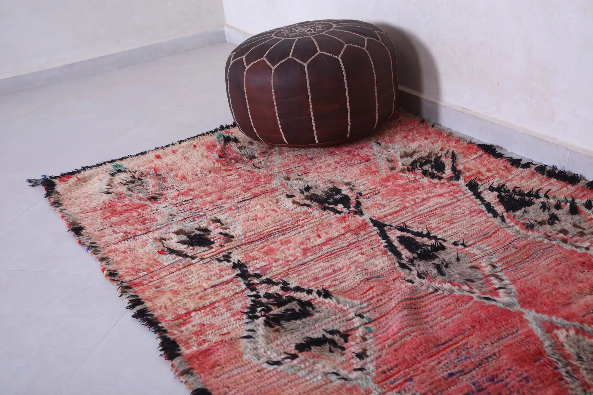 Vintage Moroccan Rug - Handmade Wool Rug 3.8 x 7.7 Feet