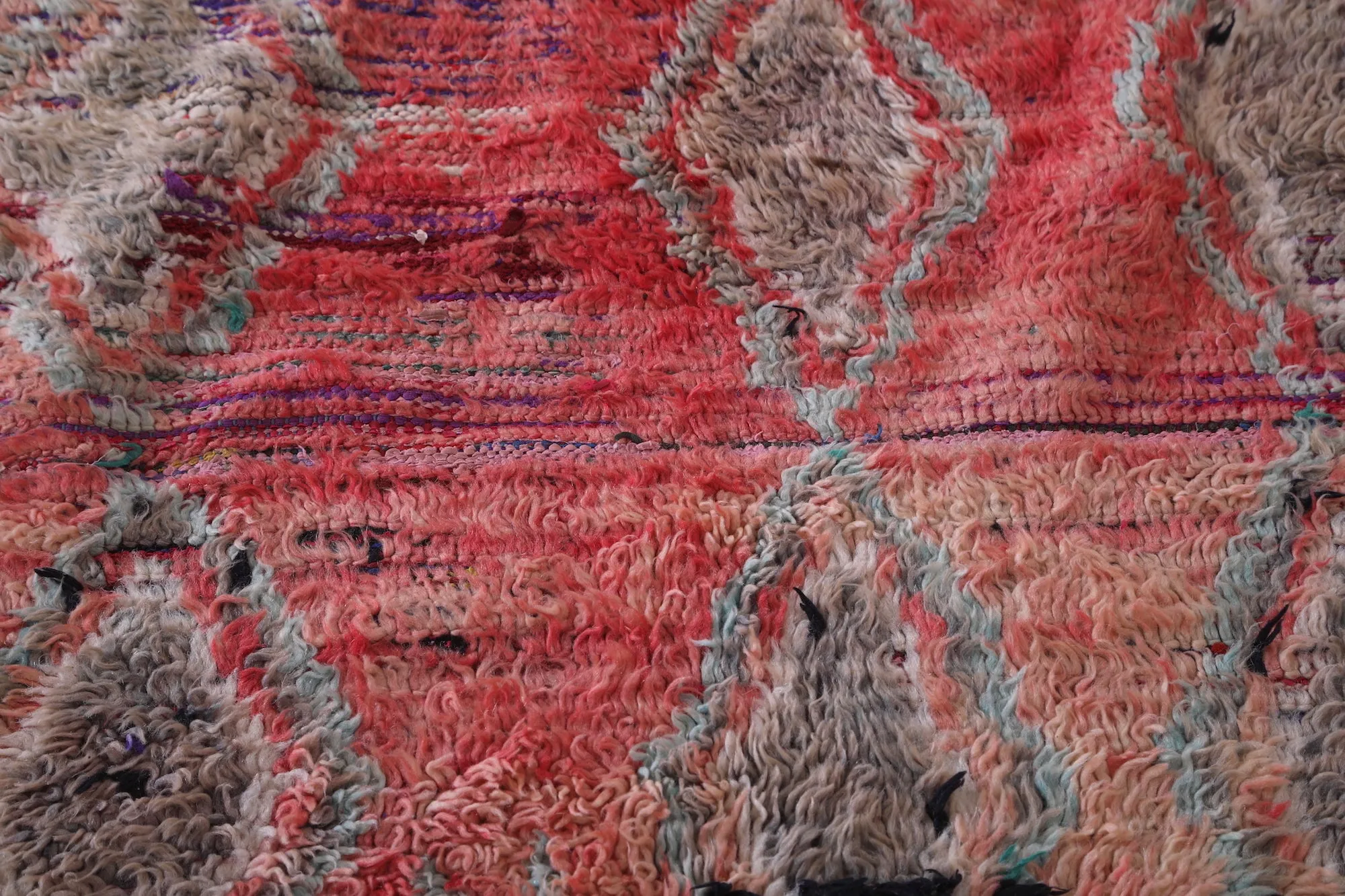 Vintage Moroccan Rug - Handmade Wool Rug 3.8 x 7.7 Feet