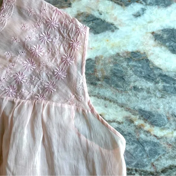 Vintage Valerie Lenceria Rose Pink Prairie Nightgown, M