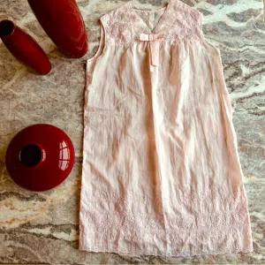 Vintage Valerie Lenceria Rose Pink Prairie Nightgown, M