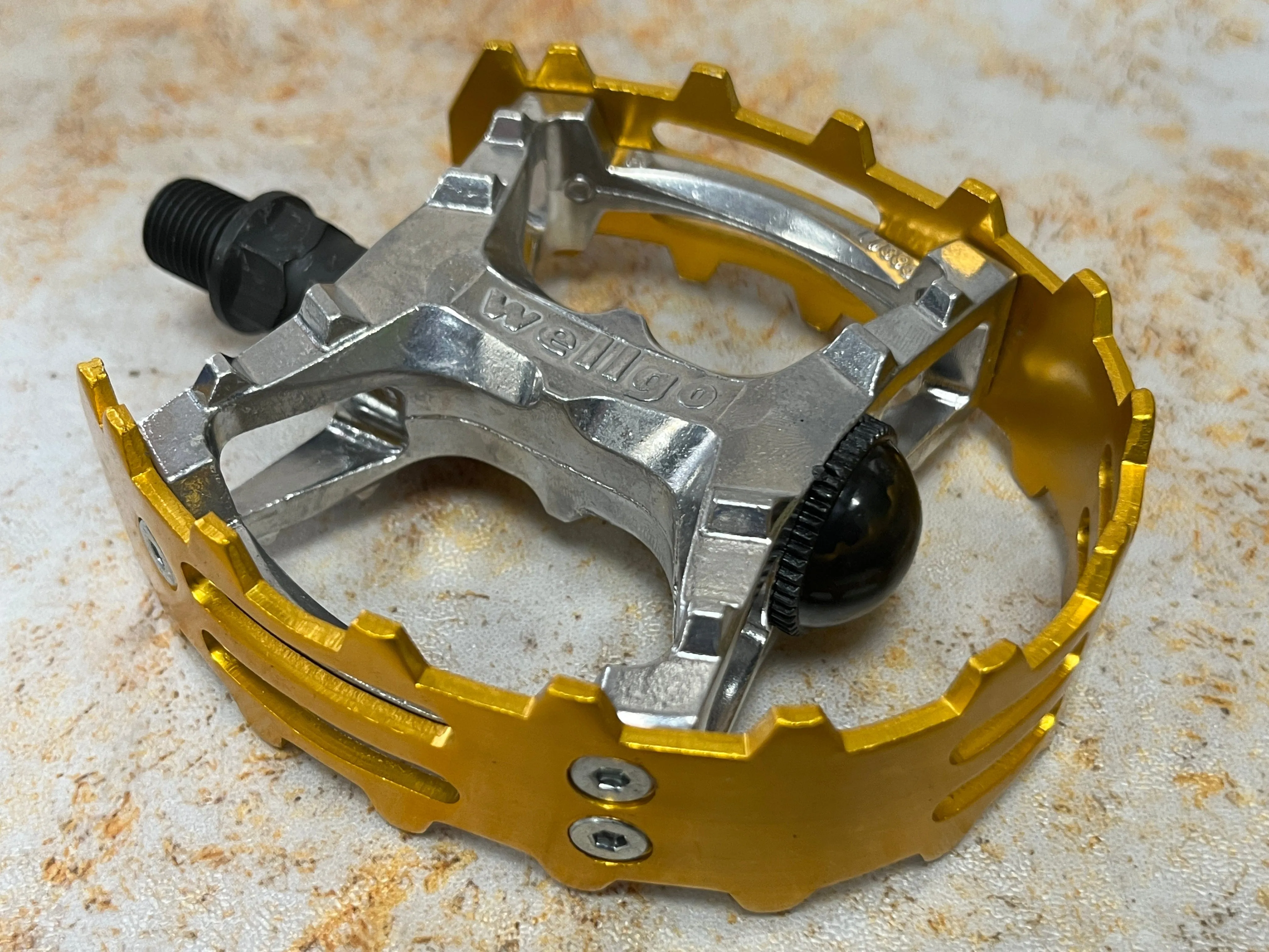 Wellgo XC-II Bear Trap Pedals