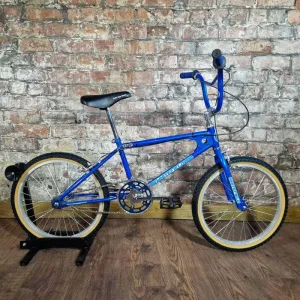 Whitefield Expert Bike Candy Blue