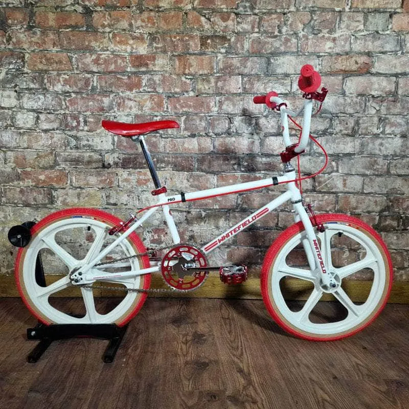 Whitefield Pro Tuff Bike White / Red
