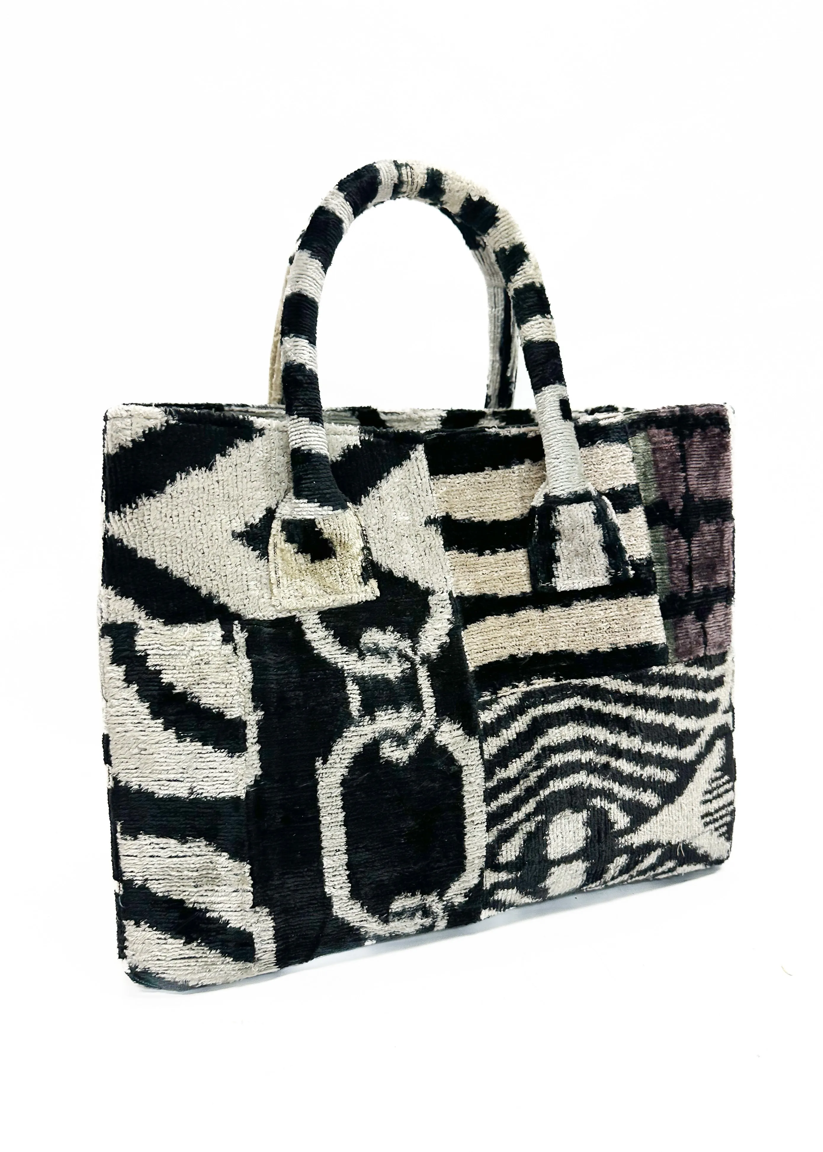 Wolf & Willa Everyday Bag - Black Patchwork