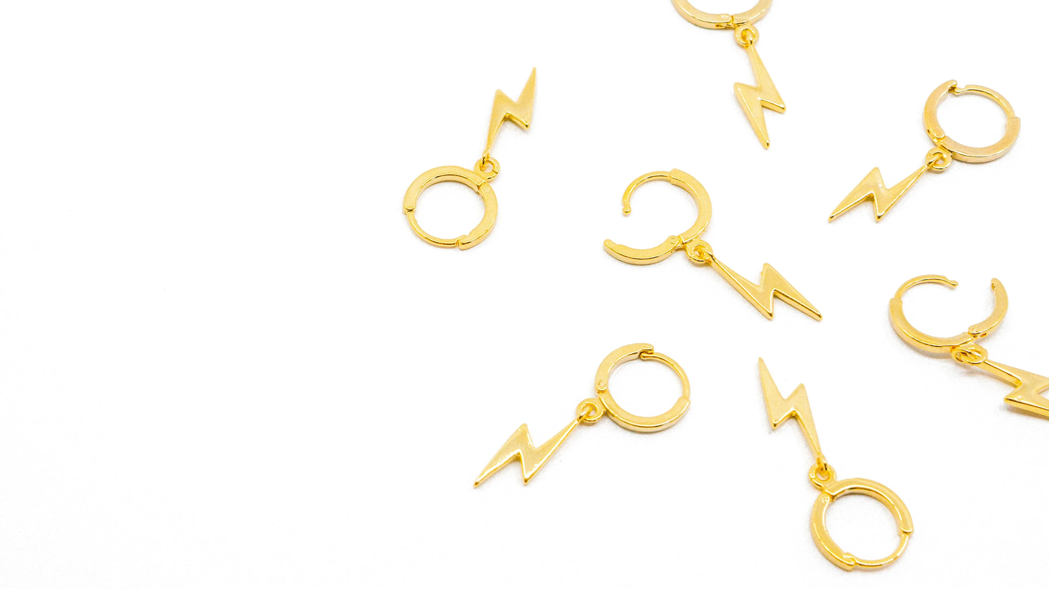 Zag Huggie Hoops